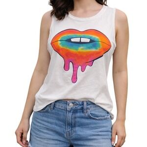 Chaser Women's Classic White Rainbow Lips Graphic Pullover Tank Top Size Medium